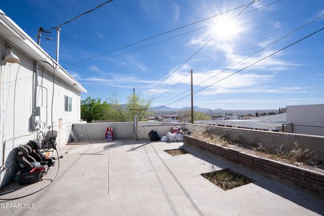 521 RANDOLPH Drive, El Paso, TX 79902