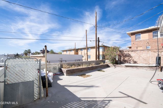 521 RANDOLPH Drive, El Paso, TX 79902