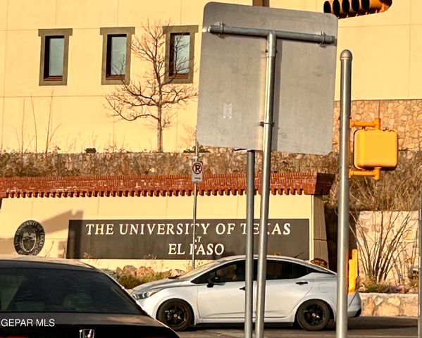 521 RANDOLPH Drive, El Paso, TX 79902