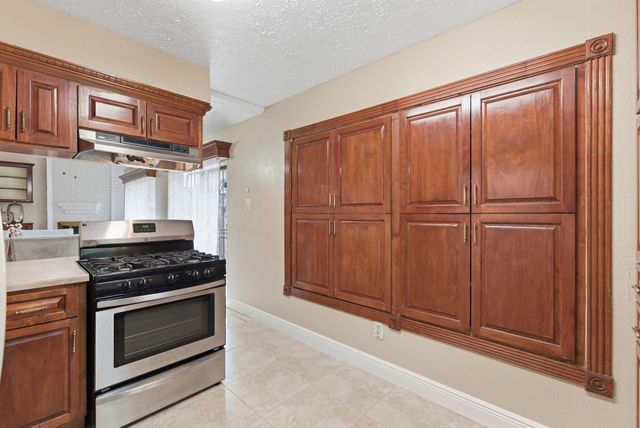 10044 Lasaber Court, Houston, TX 77038