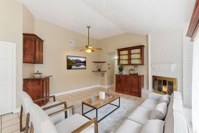 10044 Lasaber Court, Houston, TX 77038