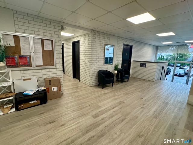 87 Glenbrook Road 2B, Stamford, CT 06902