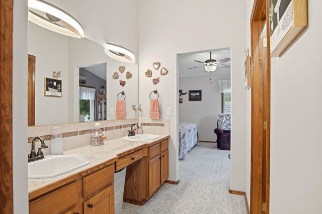 10921 E Richard Ln, Spokane Valley, WA 99206