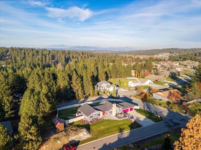 10921 E Richard Ln, Spokane Valley, WA 99206