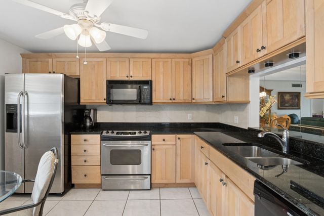 250 John F Kennedy Drive 202, Atlantis, FL 33462