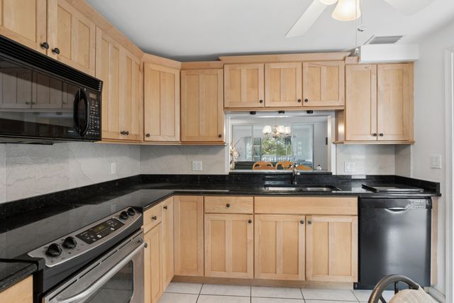 250 John F Kennedy Drive 202, Atlantis, FL 33462
