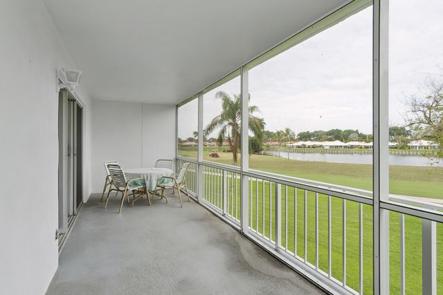 250 John F Kennedy Drive 202, Atlantis, FL 33462