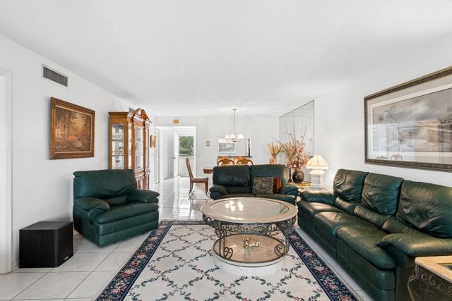 250 John F Kennedy Drive 202, Atlantis, FL 33462