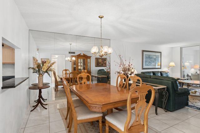250 John F Kennedy Drive 202, Atlantis, FL 33462