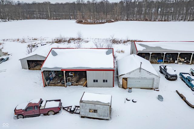 7770 W Us Highway 50, North Vernon, IN 47265