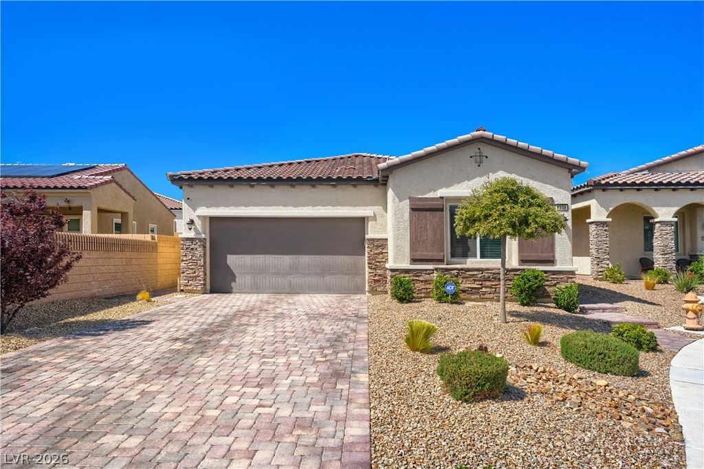 8239 Desert Madera Street, Las Vegas, NV 89166 — photo 4