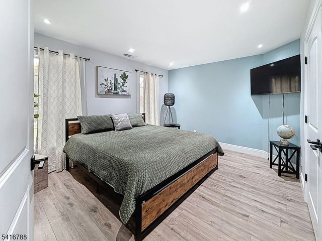 99 Lambert Drive, Sparta Twp., NJ 07871