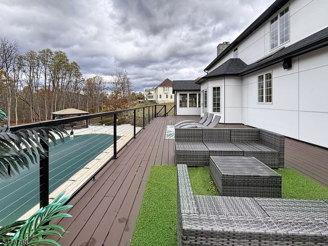 99 Lambert Drive, Sparta Twp., NJ 07871