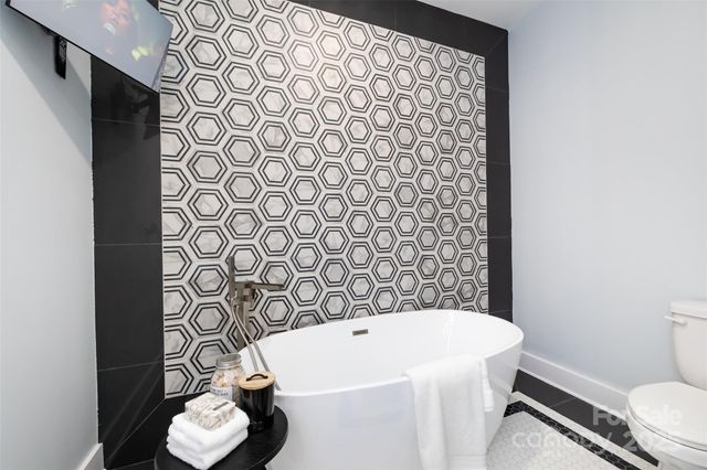 423 W Bell Street, Statesville, NC 28677