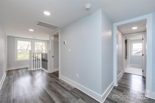 423 W Bell Street, Statesville, NC 28677
