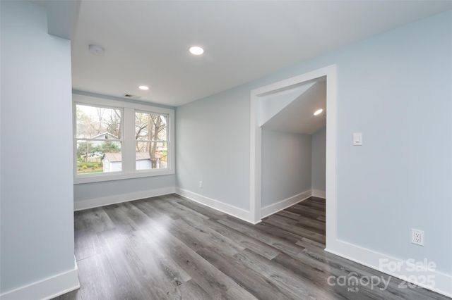 423 W Bell Street, Statesville, NC 28677