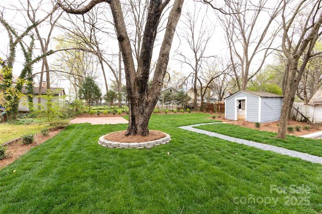 423 W Bell Street, Statesville, NC 28677