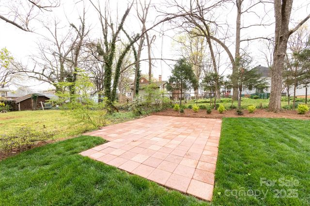 423 W Bell Street, Statesville, NC 28677