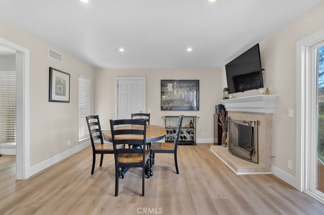 23549 Via Plata, Valencia, CA 91355