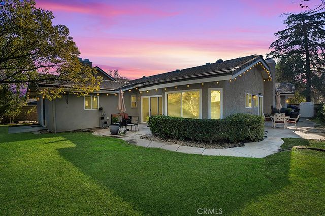 23549 Via Plata, Valencia, CA 91355