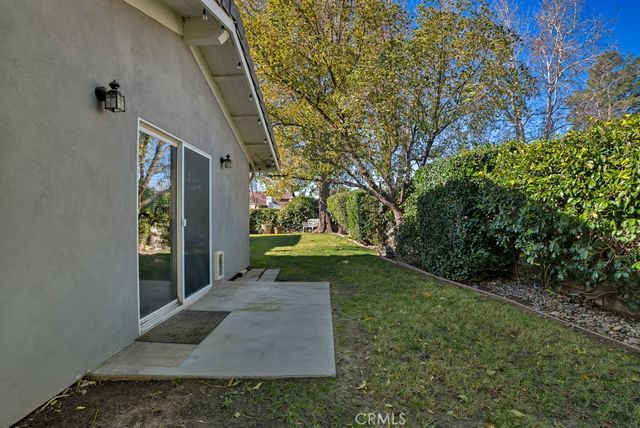 23549 Via Plata, Valencia, CA 91355