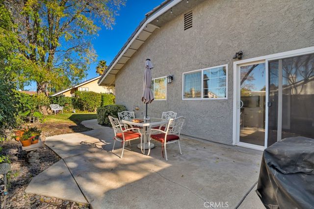 23549 Via Plata, Valencia, CA 91355