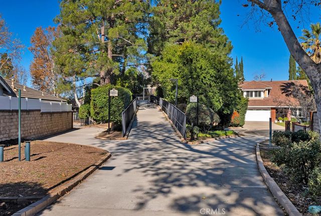 23549 Via Plata, Valencia, CA 91355