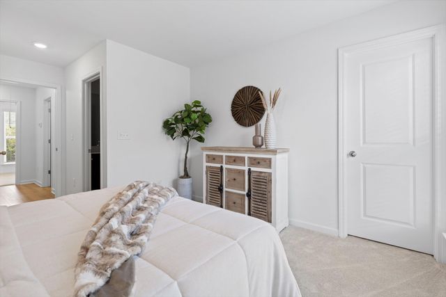 220 Asbury Oak Lane, Chattanooga, TN 37419