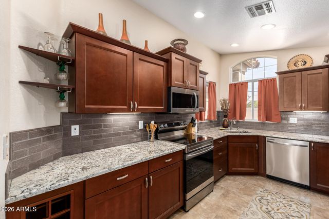 11544 W BOBCAT Court, Surprise, AZ 85378