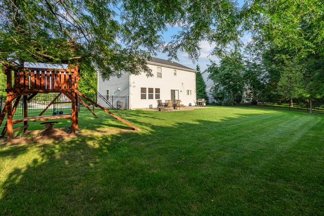 16320 Spring Creek Lane, Plainfield, IL 60586