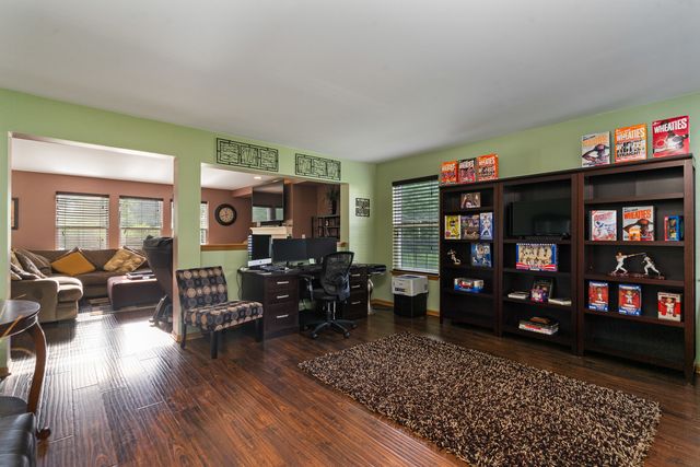 16320 Spring Creek Lane, Plainfield, IL 60586