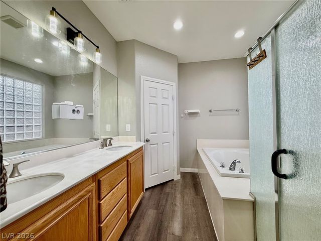 9927 Ridgemill Street, Las Vegas, NV 89178