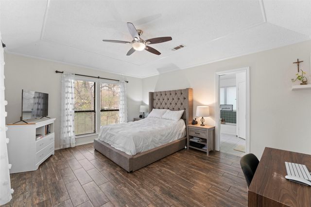 2705 Dover Gardens Drive, Arlington, TX 76017