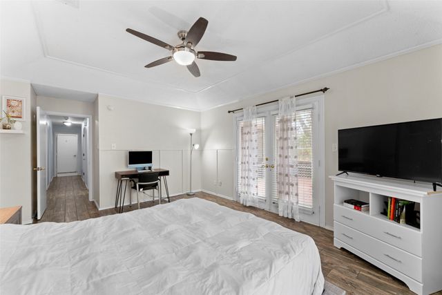 2705 Dover Gardens Drive, Arlington, TX 76017