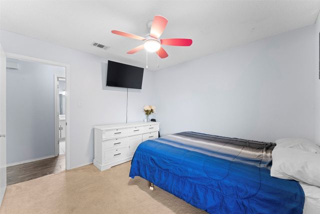 2705 Dover Gardens Drive, Arlington, TX 76017