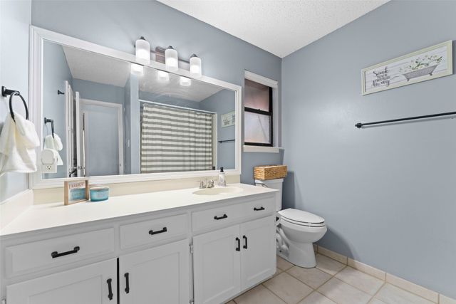 2705 Dover Gardens Drive, Arlington, TX 76017