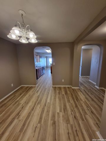 7202 HORIZON STAR, San Antonio, TX 78252