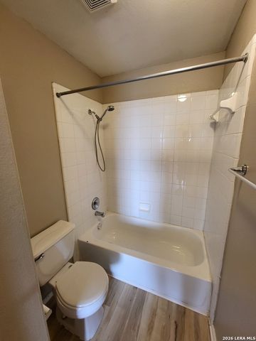 7202 HORIZON STAR, San Antonio, TX 78252