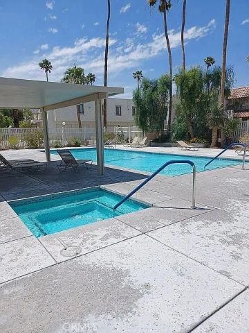 2036 N Mira Vista, Palm Springs, CA 92262