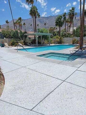 2036 N Mira Vista, Palm Springs, CA 92262