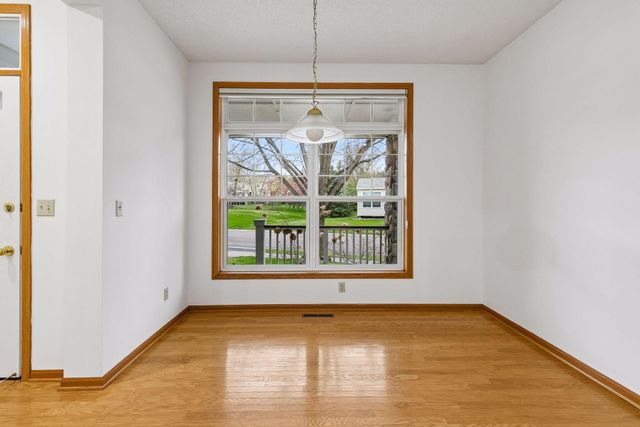 15156 Dundee Avenue, Apple Valley, MN 55124
