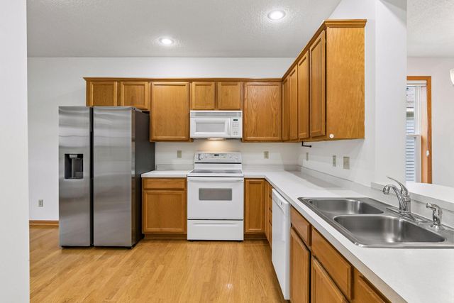 15156 Dundee Avenue, Apple Valley, MN 55124