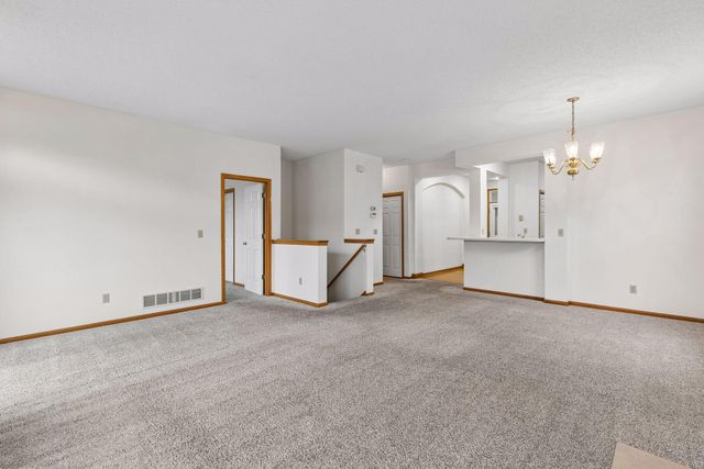 15156 Dundee Avenue, Apple Valley, MN 55124