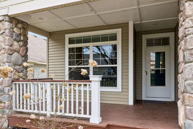15156 Dundee Avenue, Apple Valley, MN 55124
