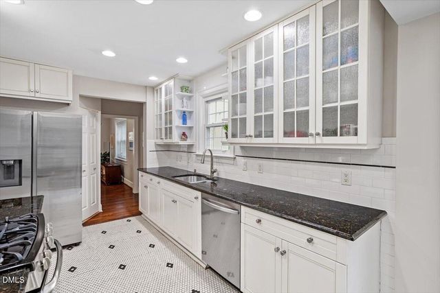 500 E Markham Avenue, Durham, NC 27701