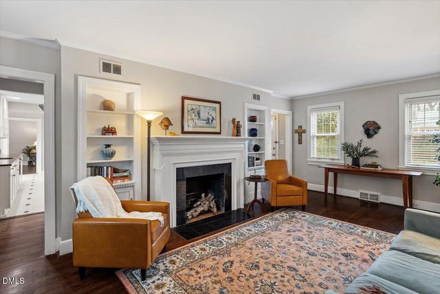 500 E Markham Avenue, Durham, NC 27701