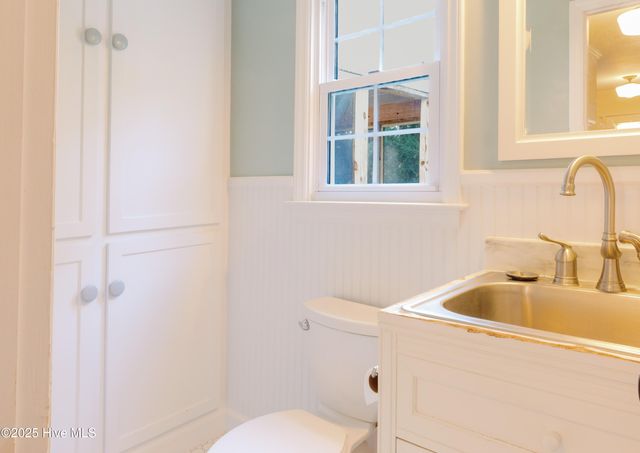 202 Holyoke Drive, Washington, NC 27889