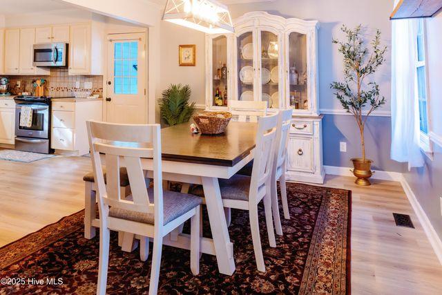 202 Holyoke Drive, Washington, NC 27889