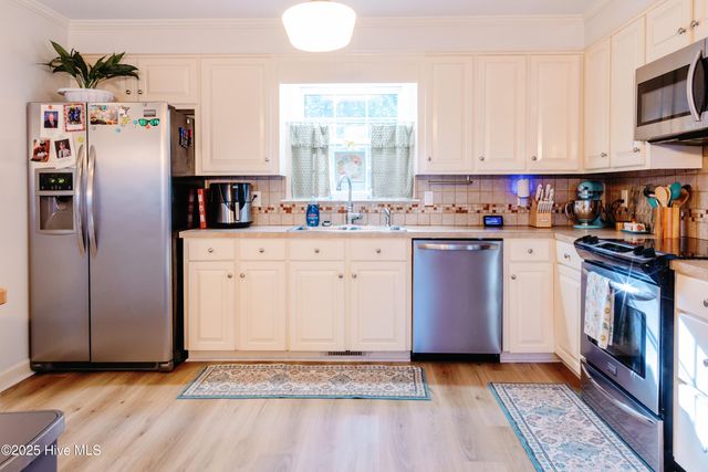 202 Holyoke Drive, Washington, NC 27889