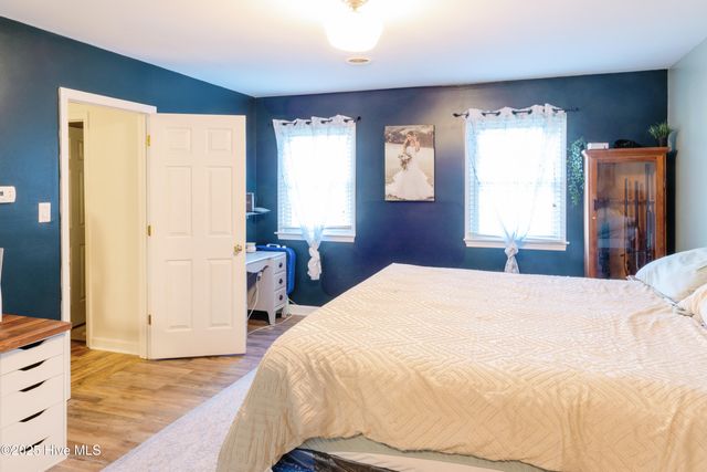 202 Holyoke Drive, Washington, NC 27889